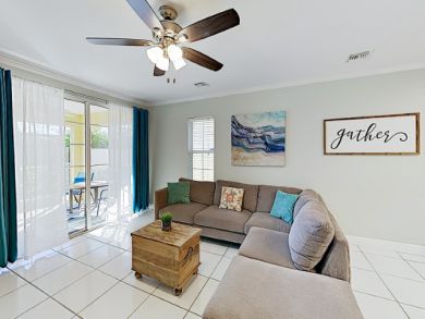 Beautiful Vacation Home 3 Bedrooms Sleeps 6 Guests in Naples