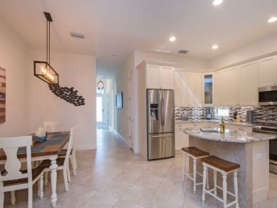Naples Vacation Home Sleeps Eight Guests