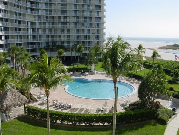 Marco Island Vacation Condo Two Bedrooms Sleeps Seven Guests