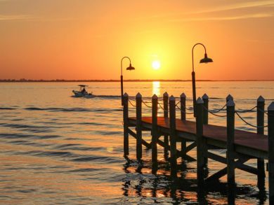 Charming Vacation Rental on Sanibel. Call Today.