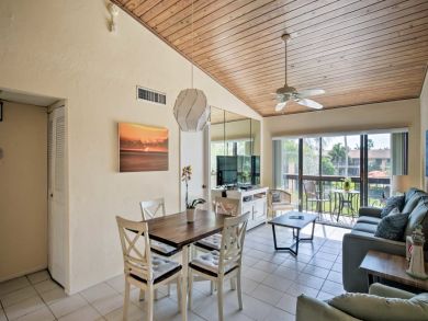 Charming 2 Bedroom Condo on Marco Island Sleeps 6 Guests