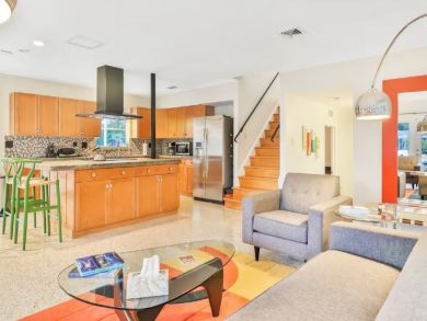 Siesta Key Vacation Home Sleeps Eight Guests