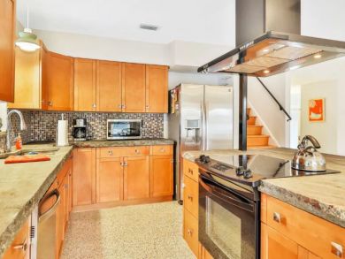 Siesta Key Vacation Home Sleeps Eight Guests