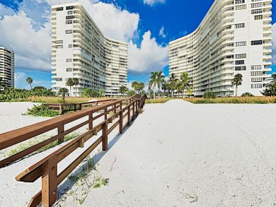 Marco Island Beachfront Two Bedroom Vacation Condo Sleeps 4