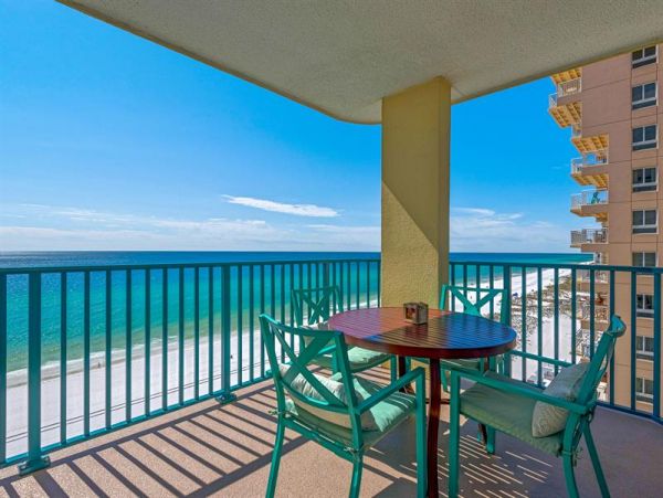 Destin Luxury Vacation Beach Condo Sleeps Nine Guests