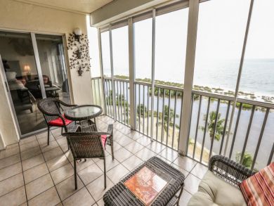 Great View Fort Myers Vacation Condo Sleeps Six Guests