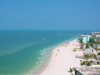 Great View Fort Myers Vacation Condo Sleeps Six Guests