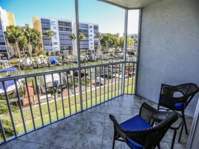 Fort Myers Beach Vacation Condo 2 Bedrooms Canal Front