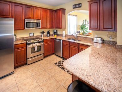 Orlando Six Bedroom Pool Home Sleeps 12 Guests