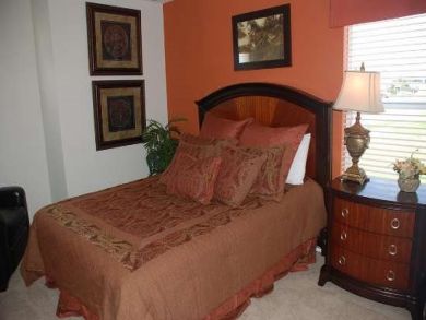 Orlando 5 Bedroom Home with Private Pool Sleeps 11 Guests