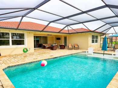 Three Bedroom Fort Myers Home Private Pool Sleeps 6 Guests