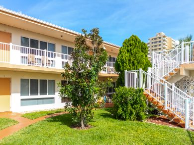 Two Bedroom Rental Condo in Pompano Beach Across Street Two Bedroom Rental Condo in Pompano Beach Across Street
