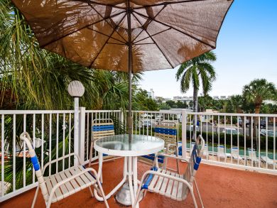 Two Bedroom Rental Condo in Pompano Beach Across Street Two Bedroom Rental Condo in Pompano Beach Across Street