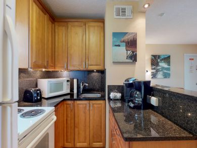 Pompano Beach One Bedroom vacation Condo Sleeps Four Guests