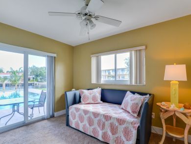 Pompano Beach Canal Front Three Bedroom Vacation Home