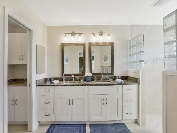 Bonita Springs Vacation Home Sleeps Six Guests