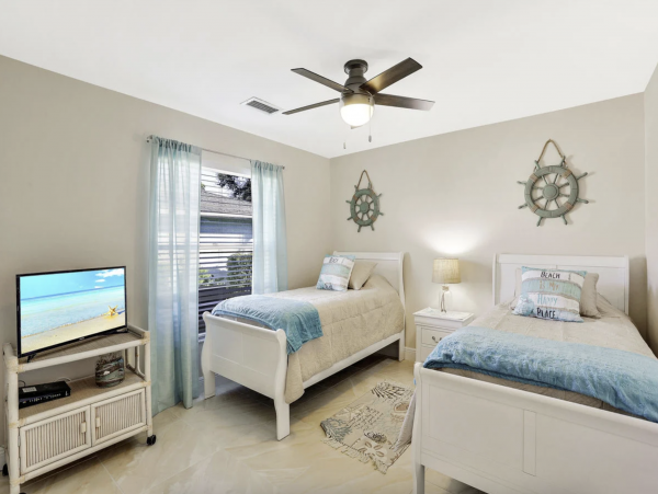Bonita Springs Vacation Home Sleeps Six Guests