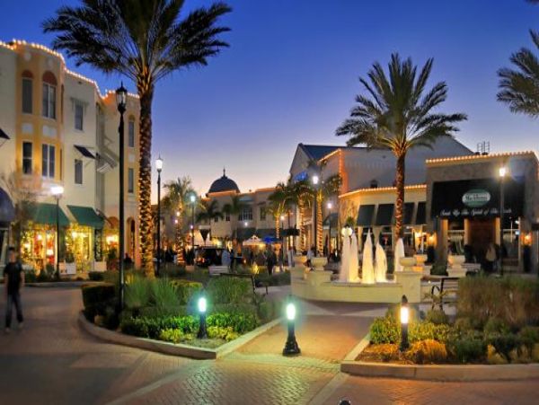 Lakewood Ranch Luxury Vacation Rental Sleeps Six Guests