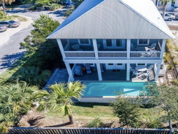 Four Bedroom Vacation Rental Home in Santa Rosa Beach