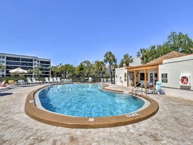 Siesta Key Vacation Condo Bay to Beach Community