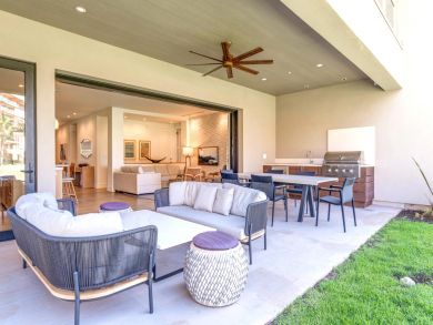 Private Luxurious Private & Community Pool