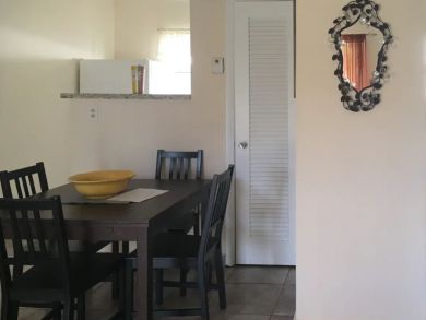 Walk to Beach One Bedroom Vacation Condo in Pompano Beach