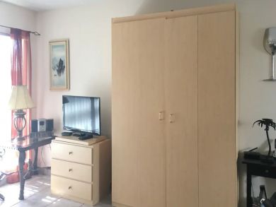 Walk to Beach One Bedroom Vacation Condo in Pompano Beach