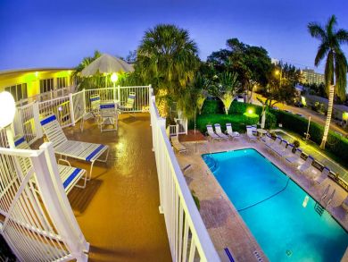 Pompano Beach One Bedroom Rental Condo Sleeps Four Guests