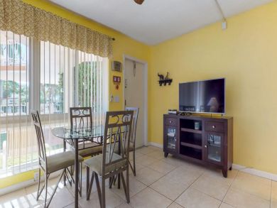 Pompano Beach One Bedroom Rental Condo Sleeps Four Guests