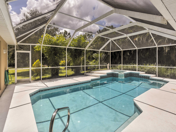 Fort Myers Vacation Home Sleeps Eight Guests