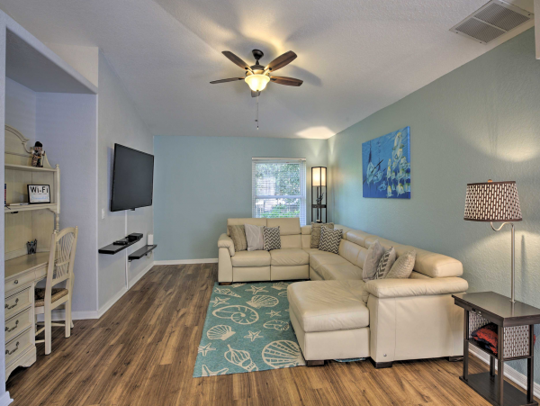 Fort Myers Vacation Home Sleeps Eight Guests