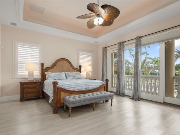Luxury Waterfront Home Near Vanderbilt Beach - Your Perfect Vacation Retreat