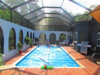 Four Bedroom Family Home with Caged Pool in Naples Sleeps 12