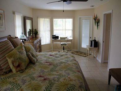 Cape Coral Vacation Home Sleeps Twelve Guests