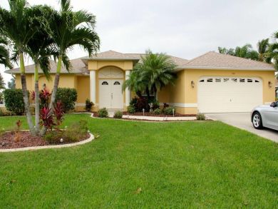 Cape Coral Vacation Home Sleeps Twelve Guests