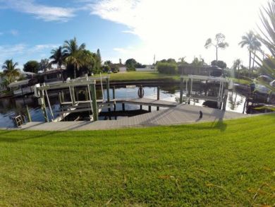 Cape Coral Vacation Home Sleeps Twelve Guests