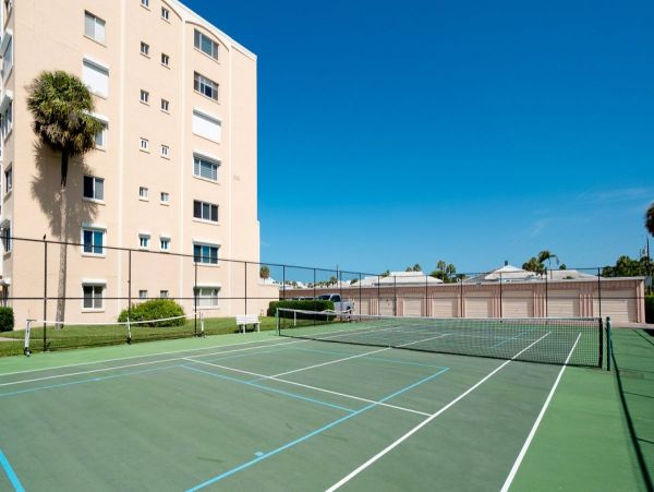 Holmes Beach 2 Bedroom Beach Condo Stunning Views of the Gulf