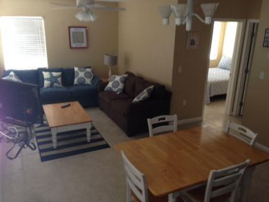 Siesta Key Vacation Condo Sleeps Six Guests