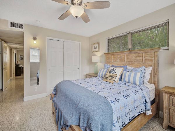 Sarasota Luxury Vacation Rental Home Three Bedrooms