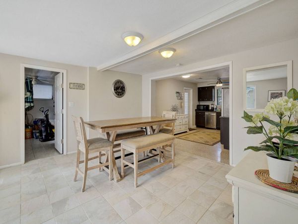 Sarasota Luxury Vacation Rental Home Three Bedrooms