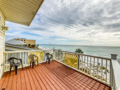 Panama City Vacation Home Sleeps Twelve Guests