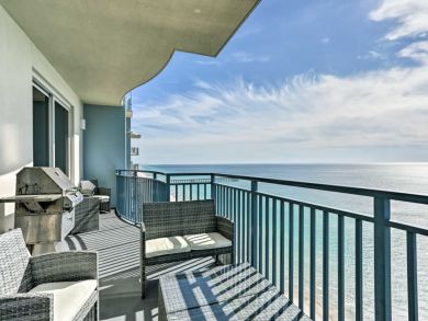 Panama City Vacation Condo Sleeps Ten Guests