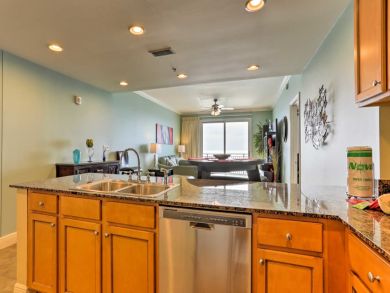 Panama City Vacation Condo Sleeps Ten Guests