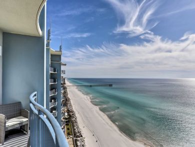 Panama City Vacation Condo Sleeps Ten Guests
