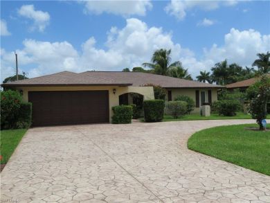 Naples Vacation Home Not Far From the Beach