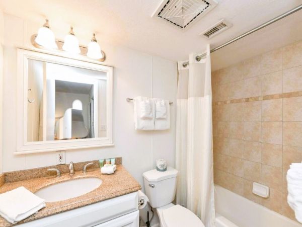 Siesta Key Vacation Condo One Bedroom Walk to Beach