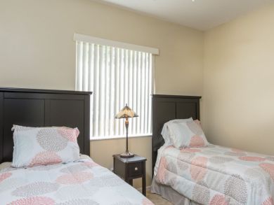 Three Bedroom Plus Den Pool Home in Cape Coral