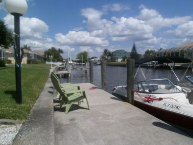 Canal Front 3 Bedrooms Home with Pool & Spa in Punta Gorda