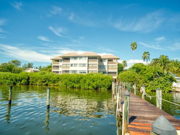 Sanibel Luxury Vacation Rental Condo Two Bedrooms