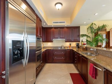 Beautiful 2 Bedroom Vacation Condo in Naples Sleeps 6 Guests
